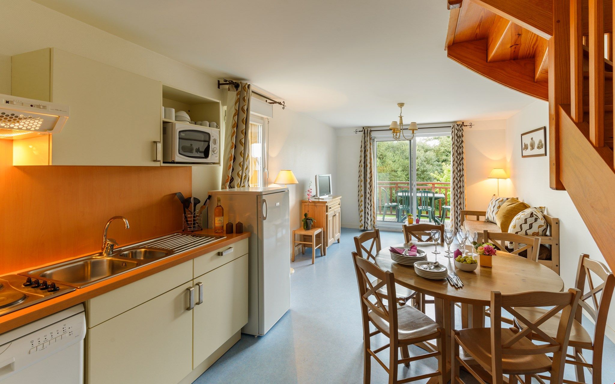 image Curb your appetite by indulging on a snack in your kitchenette!