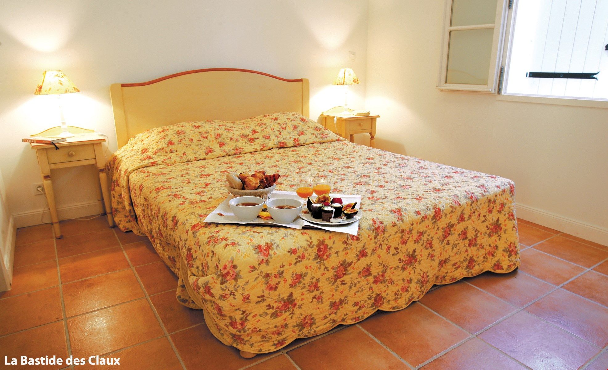 image Get a good night sleep in the master bedroom with a double bed.