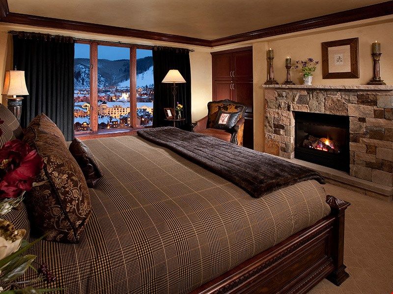 image Get a good night's rest in the cozy master bedroom.