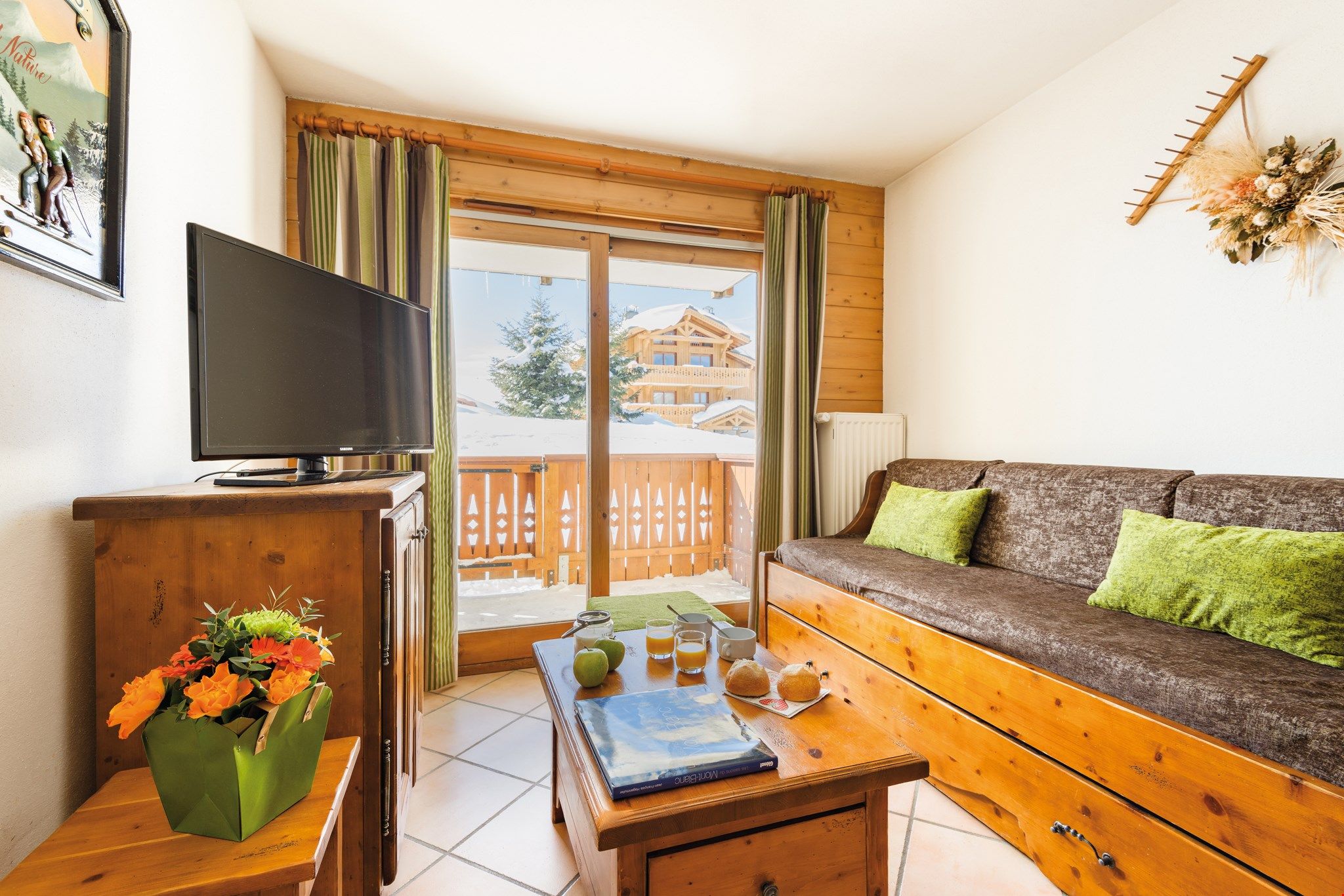 image Come and stay in our cozy and charming apartment in Les Saisies!
