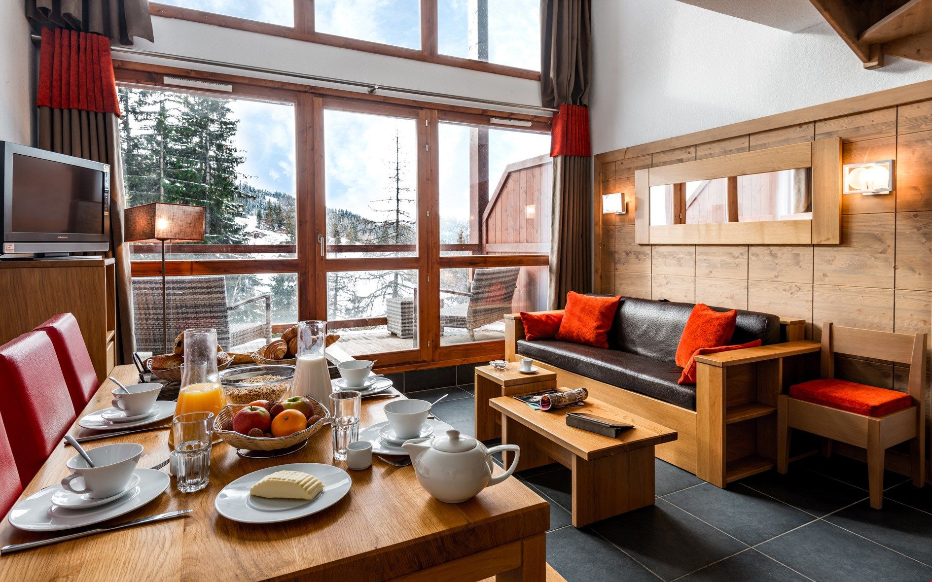 image Welcome to our comfortable and cozy apartment by the pistes.