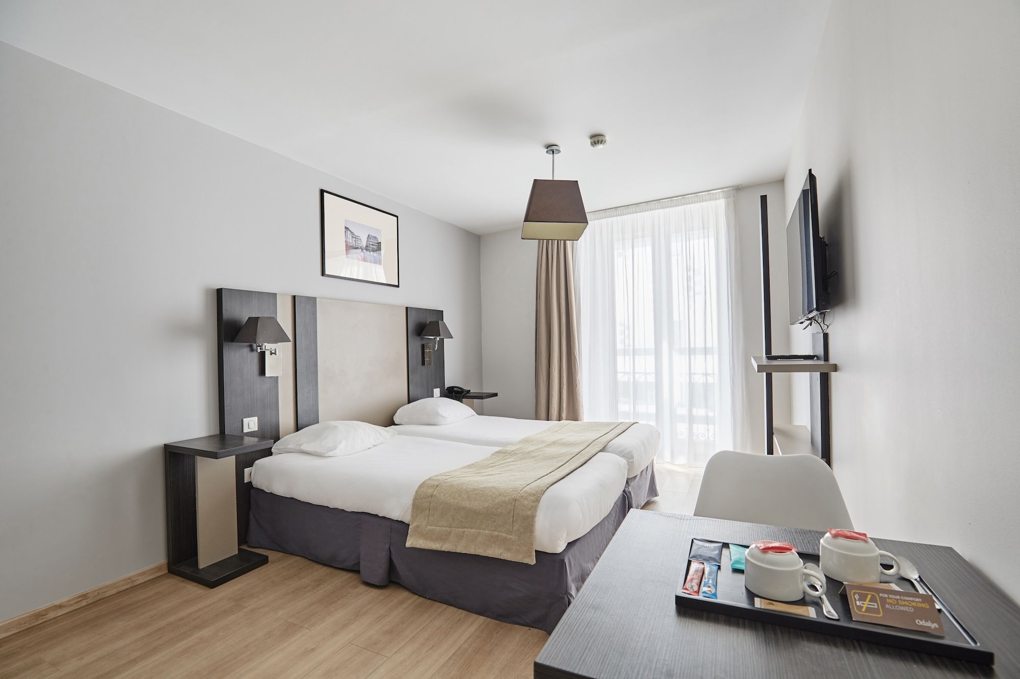 image There will be either 1 double bed or 2 single beds—please let us know your preference when booking.