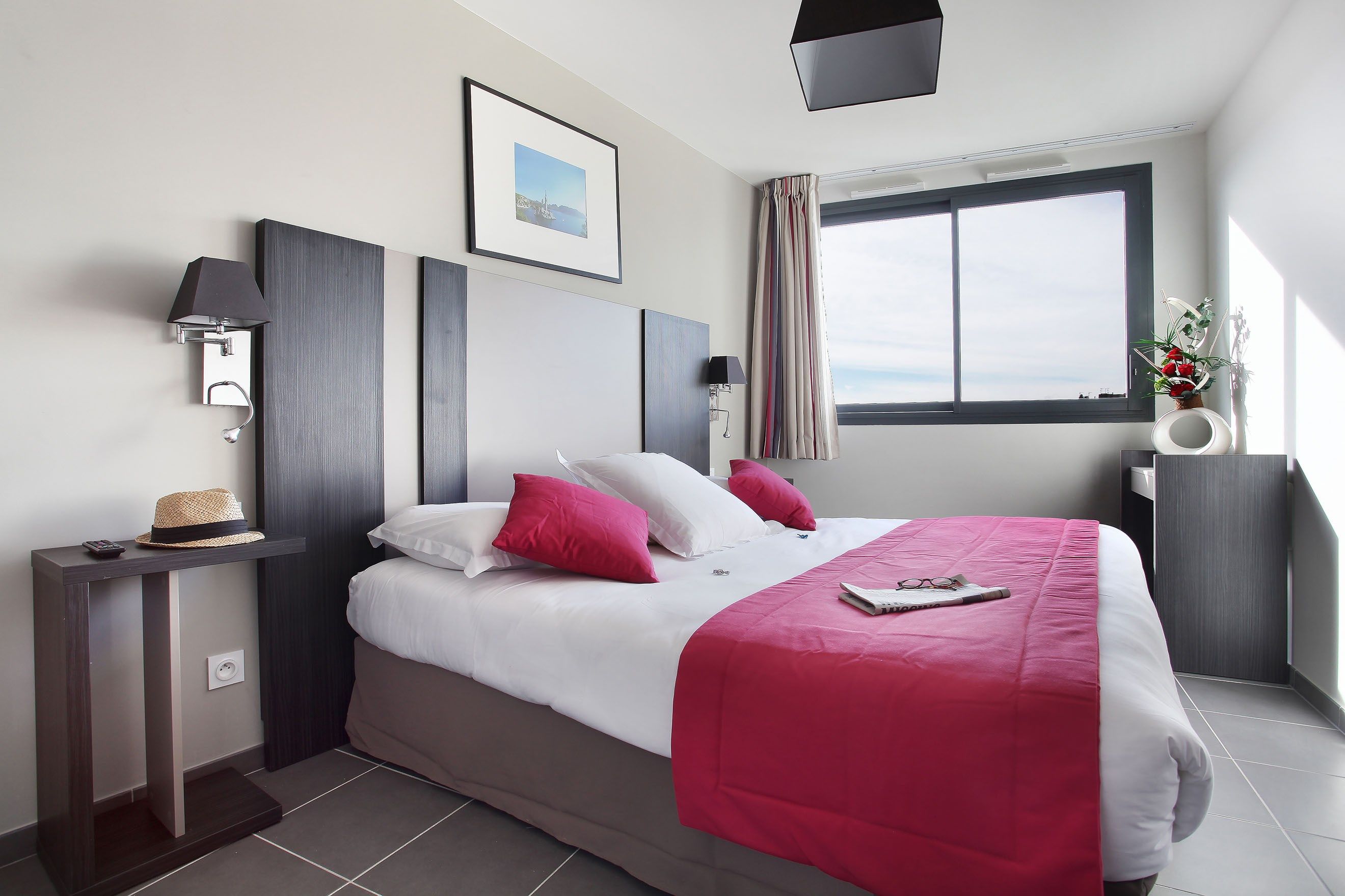 image There may be a Double bed or 2 Single beds in your studio!