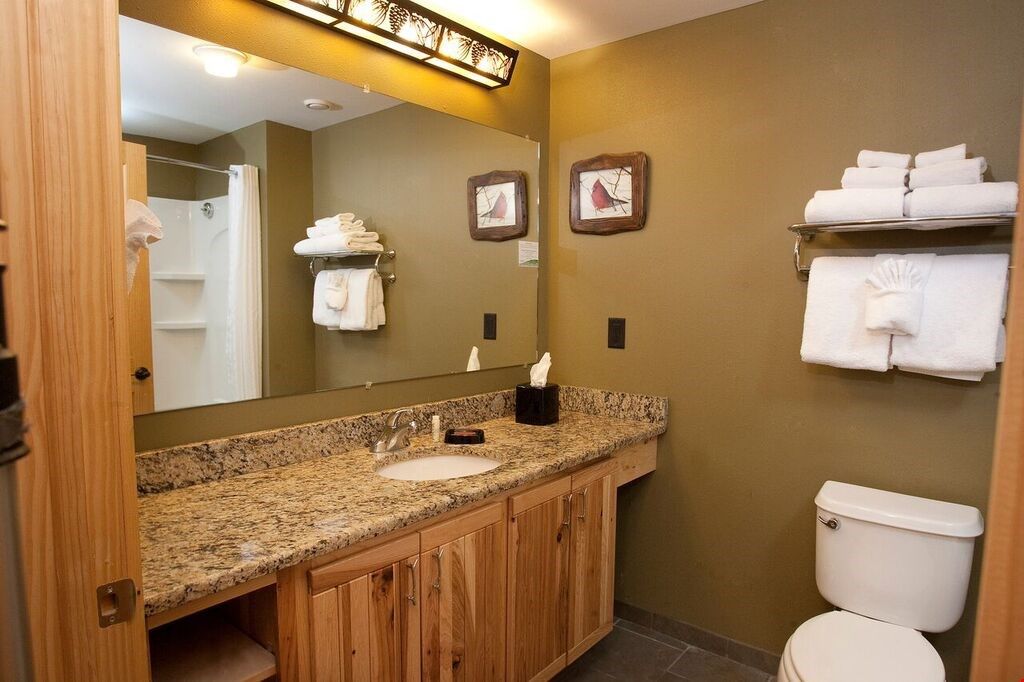 image Get ready for an exciting day in the mountains in the beautiful bathroom
