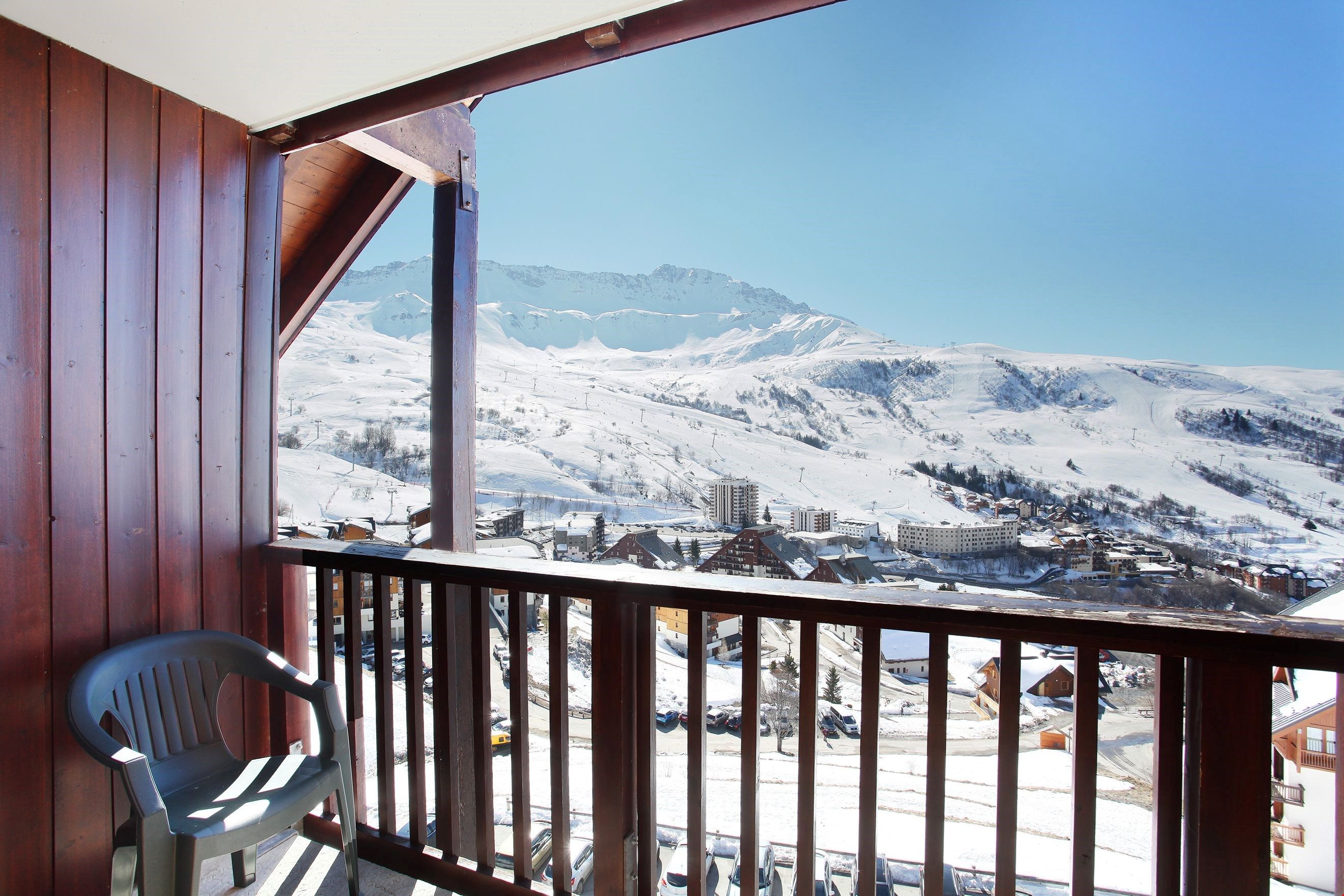 image Relax on your balcony or terrace! Views vary.