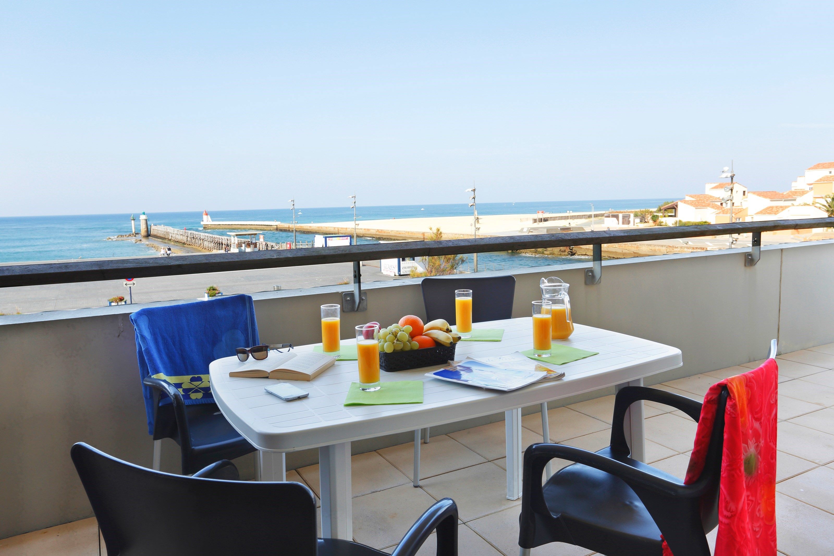 image Sit out on your balcony and enjoy the fresh sea breeze!