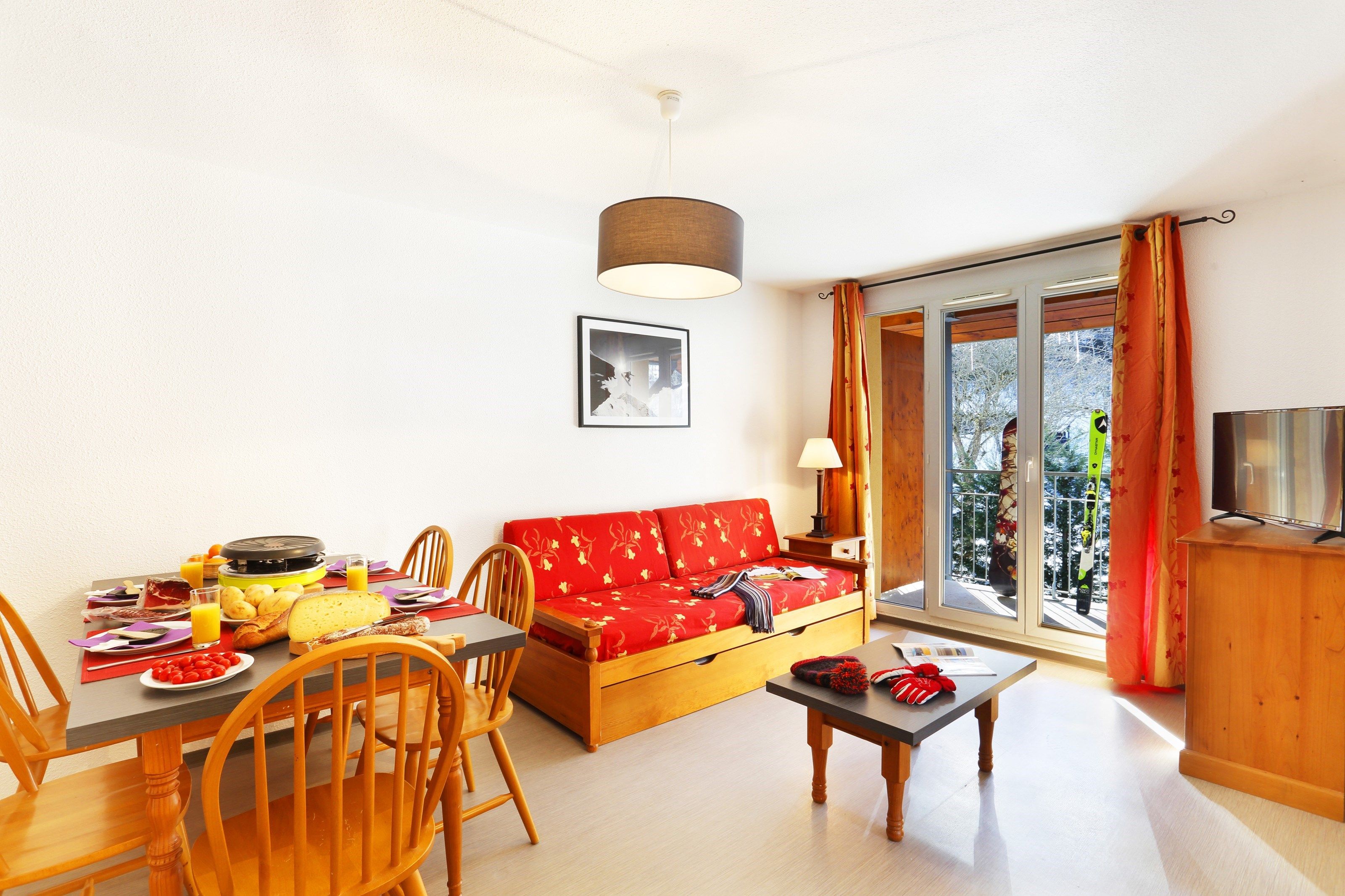 image Welcome to our lovely 2 Bedroom apartment in Ax-Les-Thermes!
