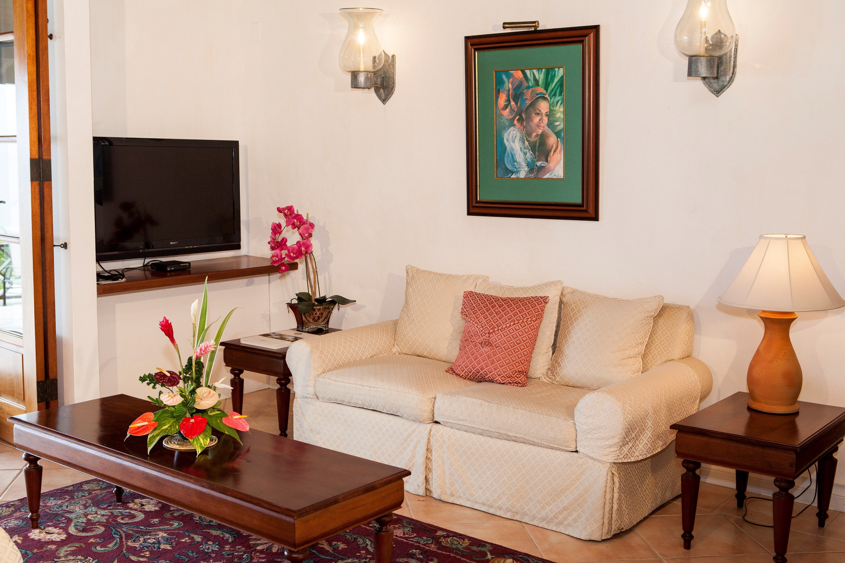 image Snuggle up with a cup of coffee or tea on the comfortable sofas.