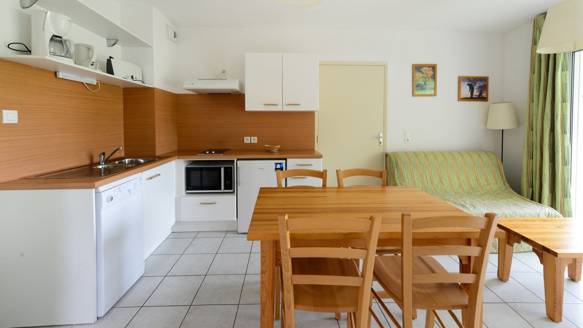 image Welcome to your cozy and rustic apartment in Rivières.
