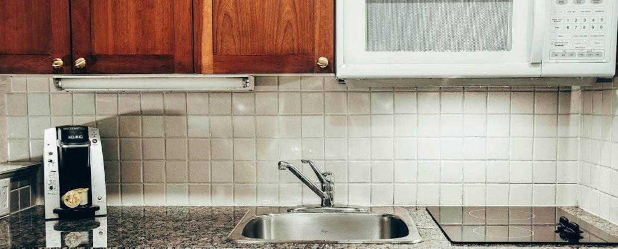 image Prepare meals in the kitchenette.