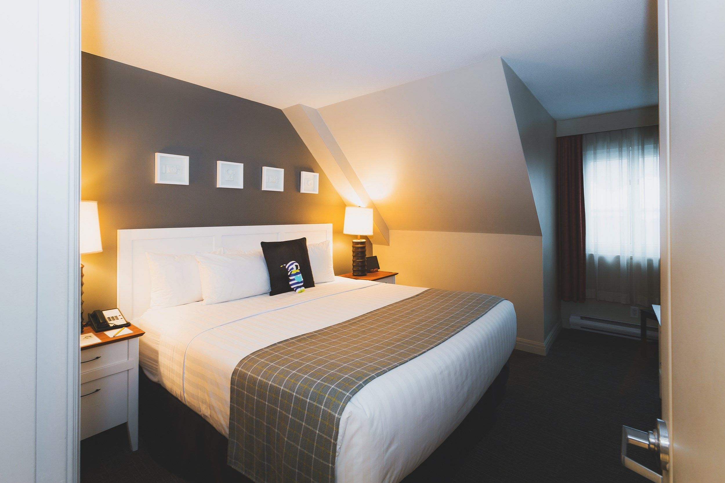 image Drift to sleep in the comfortable Double bed after a wonderful day outside.