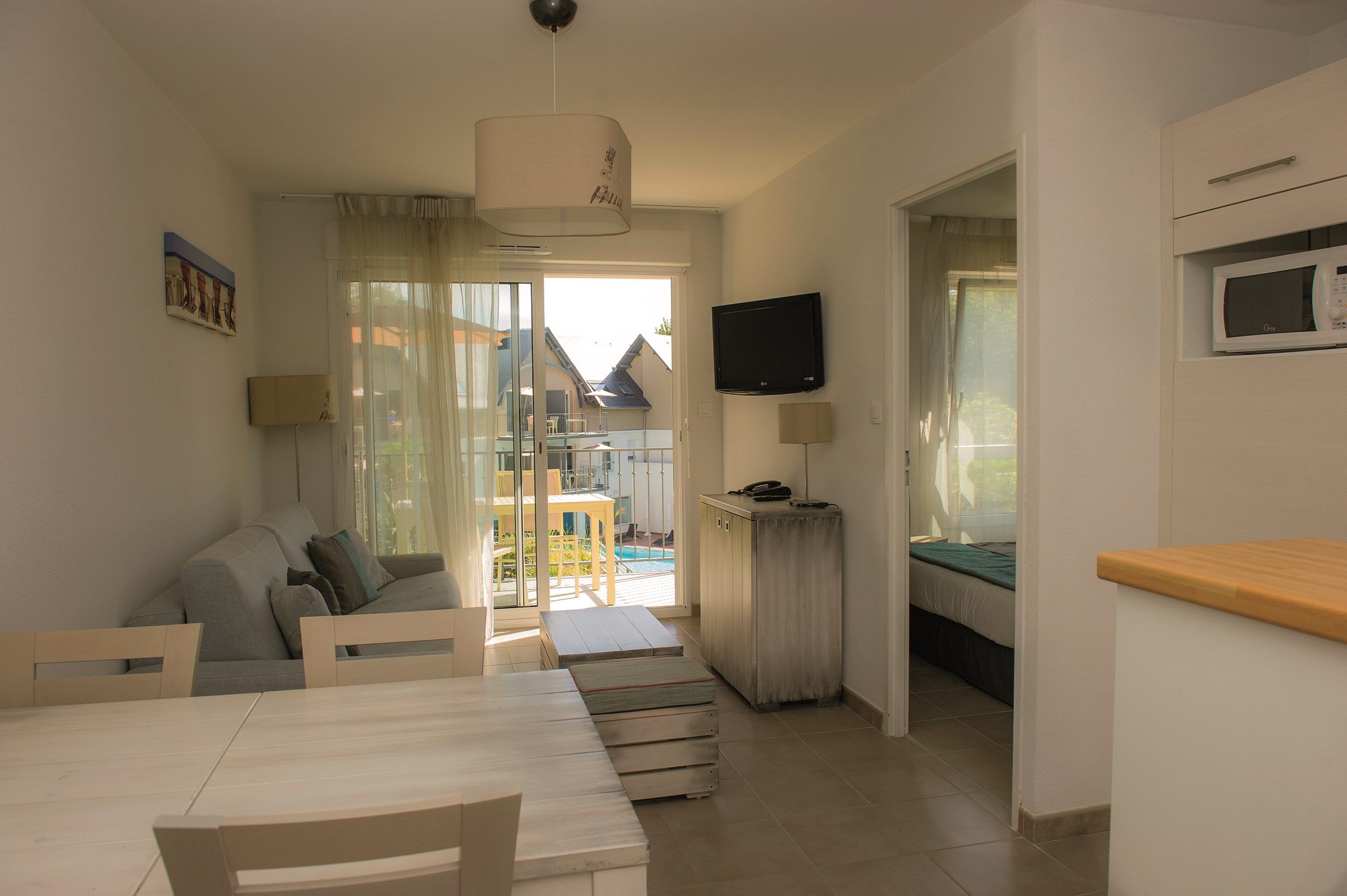 image Welcome to our cozy and bright apartment near the beach.
