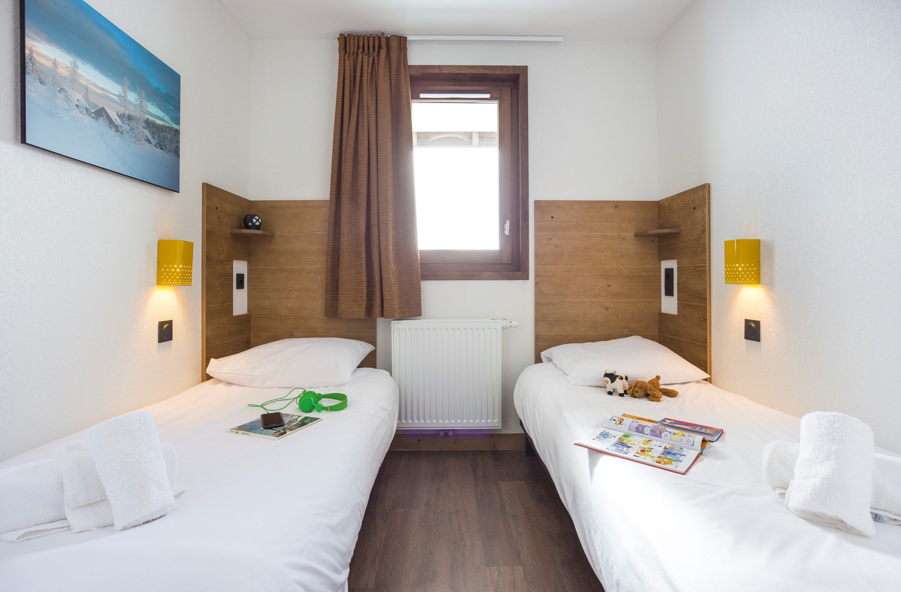 image Go to sleep in either of the 2 Single beds.