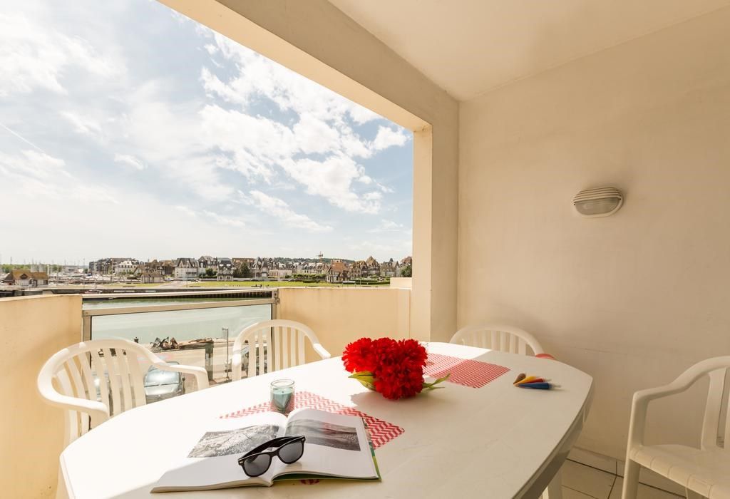 image Enjoy the fresh air from your balcony or terrace! (PLEASE NOTE that Views Vary).
