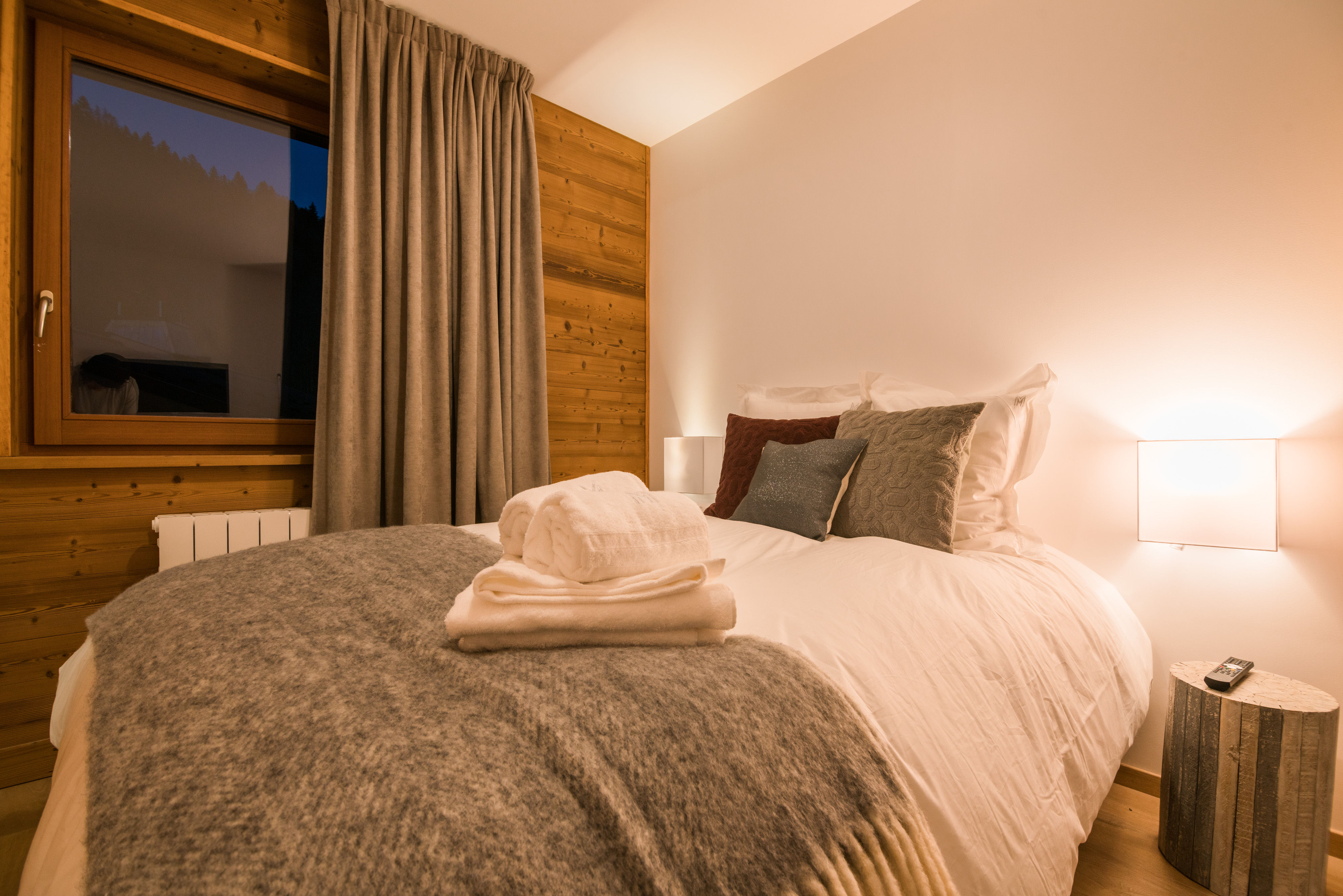 image Curl up in the cosy bed and get a restful sleep!