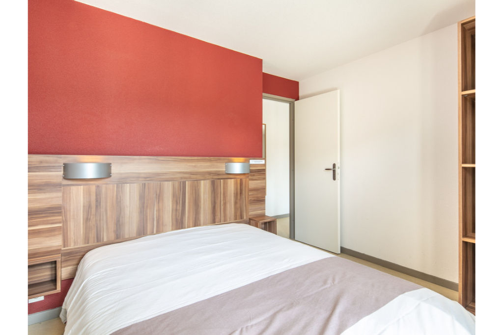 image Drift to sleep in a comfortable Double bed after a wonderful day outside.