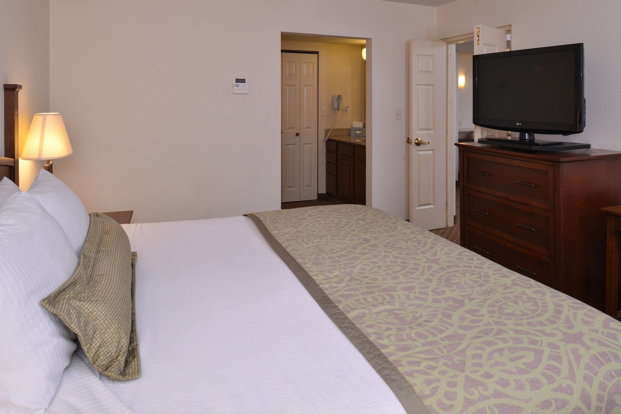 image Get a good night's sleep in the comfortable King bed.