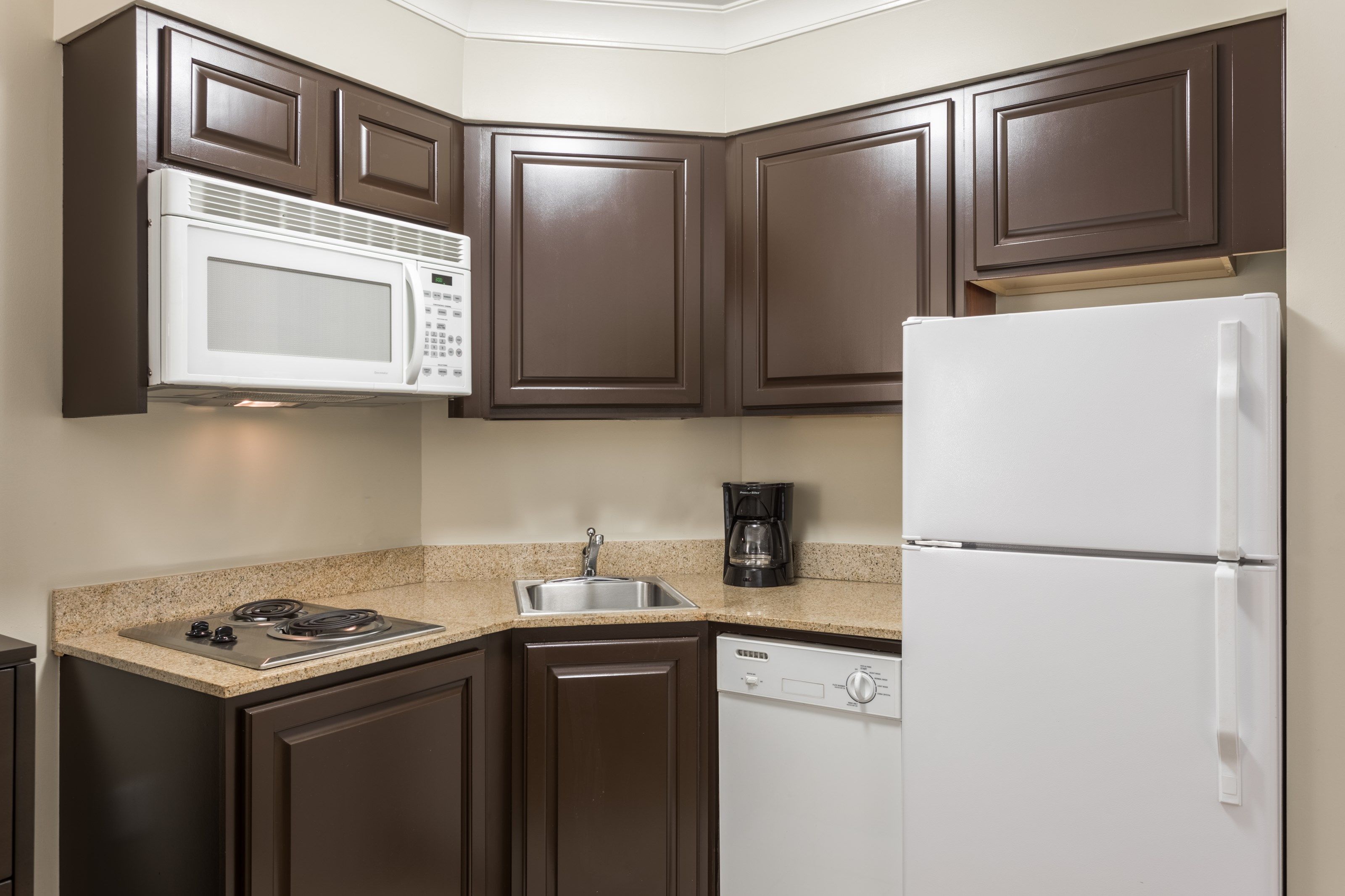 image Prepare meals in the comfort of your very own fully-equipped kitchen.