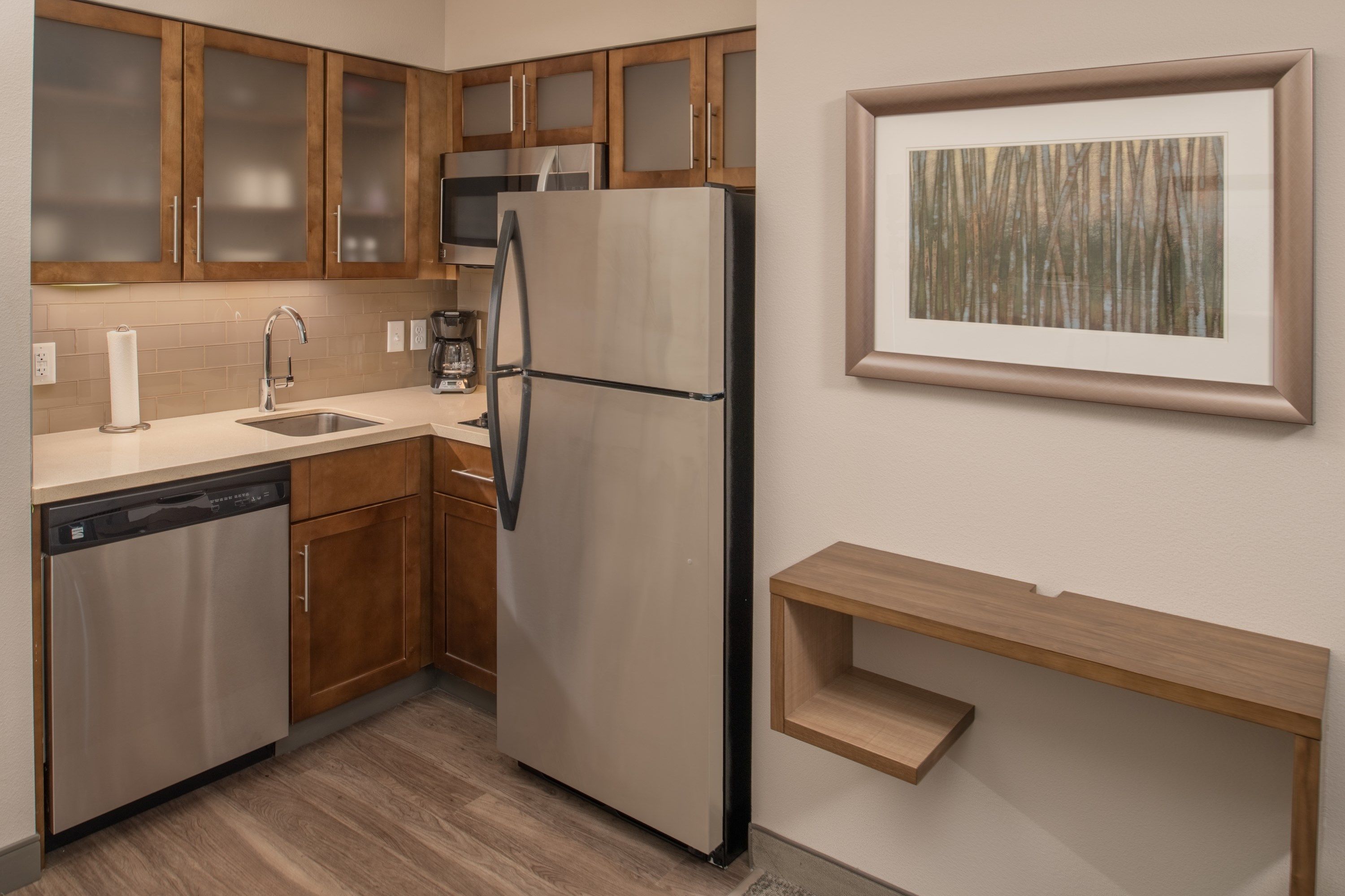 image Make a quick meal in your kitchen.