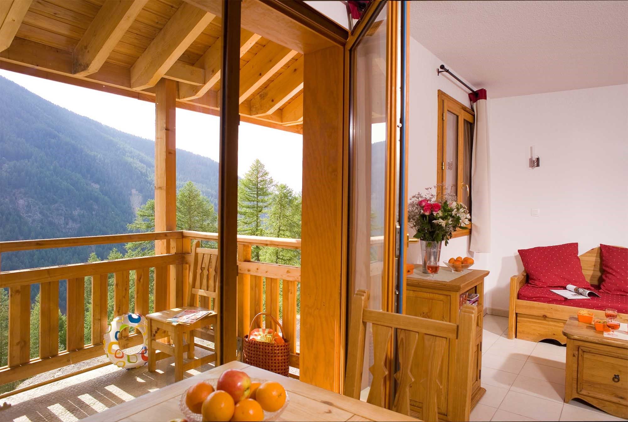 image Settle into the dining area and enjoy a nice meal.