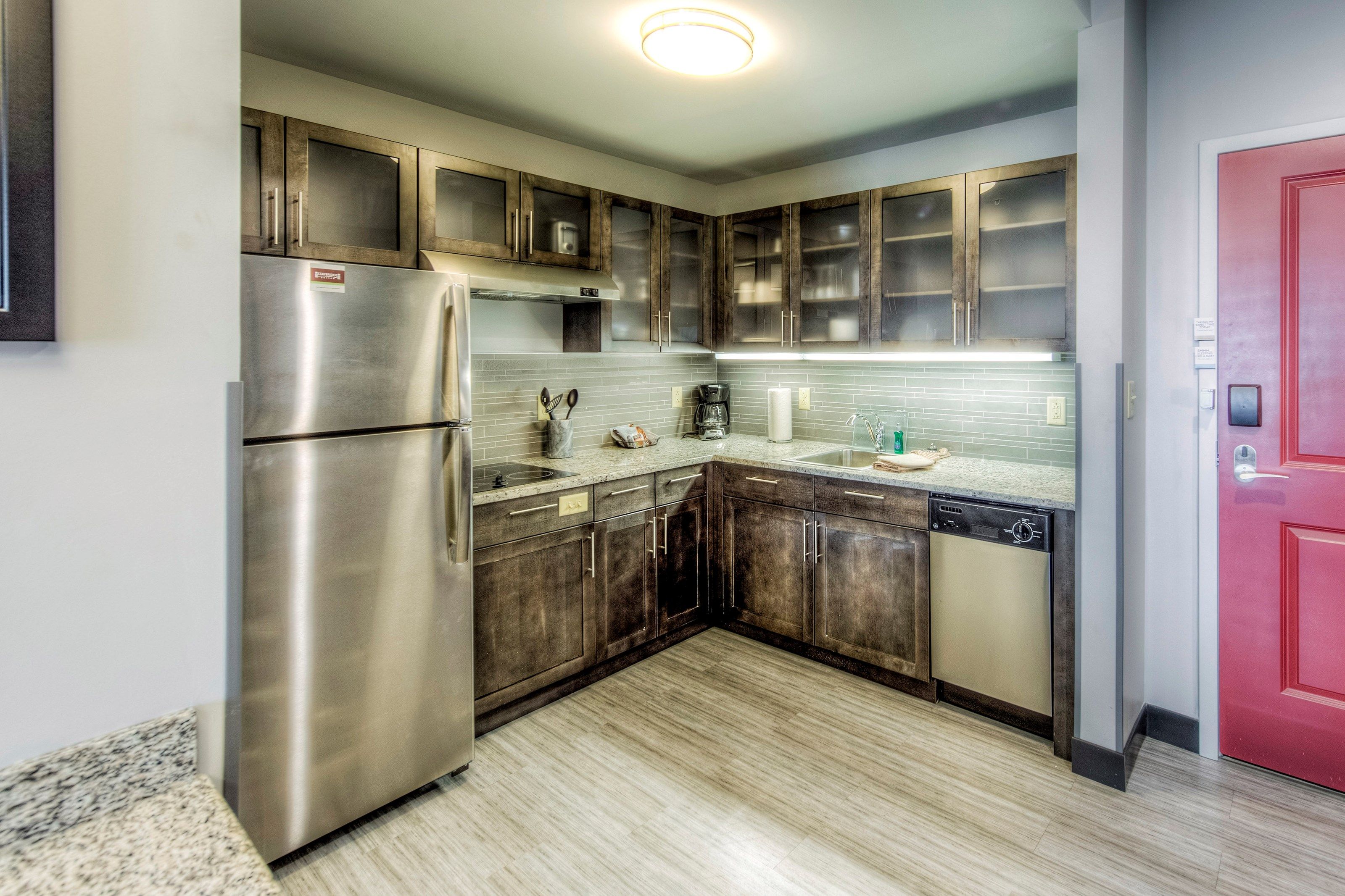 image Prepare meals in the comfort of your very own fully-equipped kitchen.
