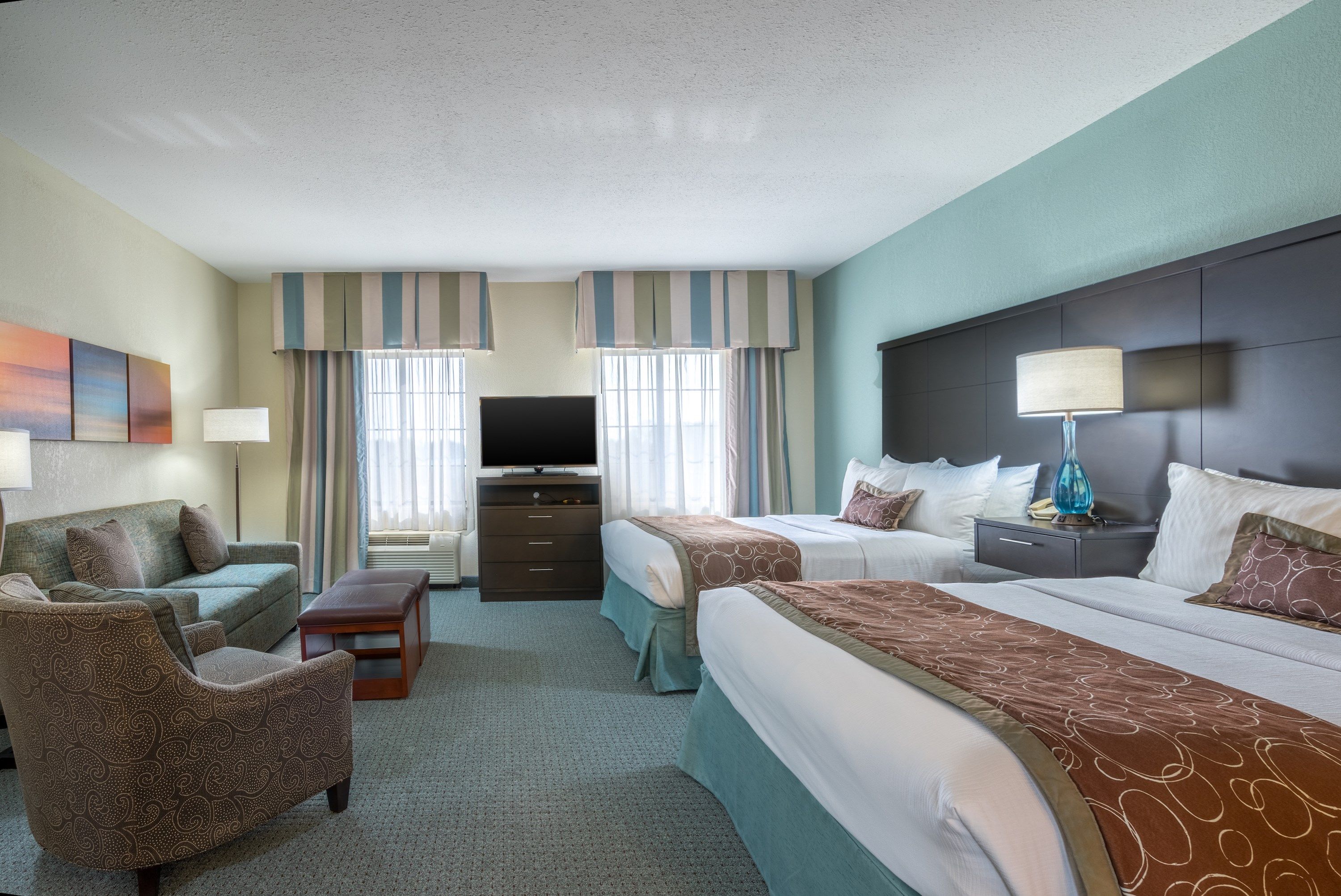 image Welcome to our comfortable suite.