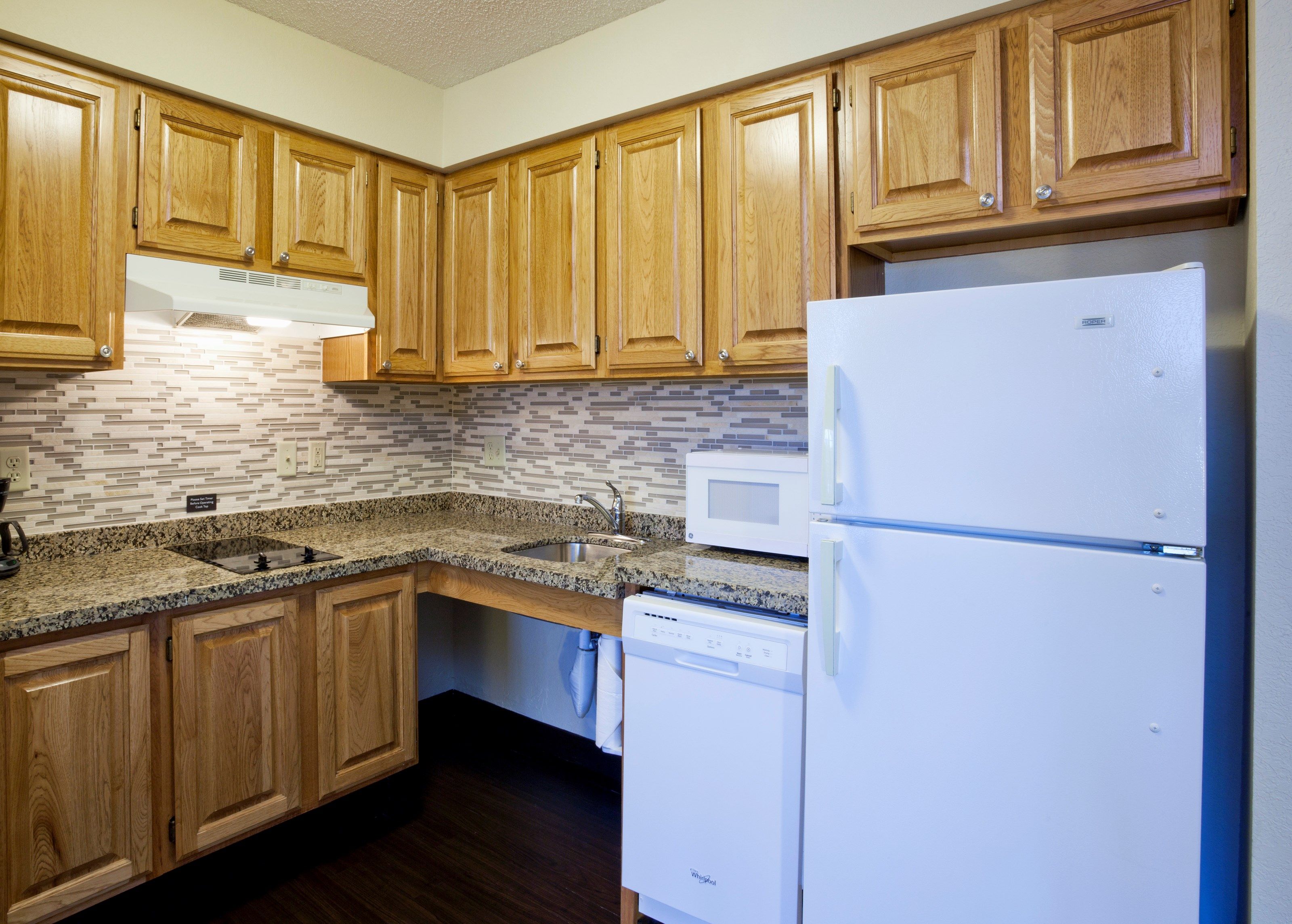 image Prepare a small meal in your kitchenette.