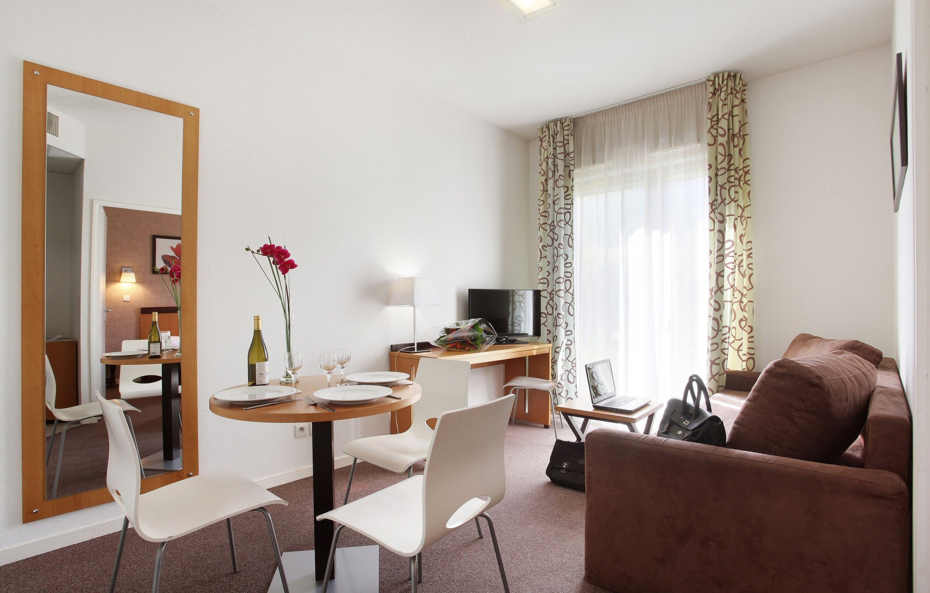 image Come and stay in our charming apartment in Lyon!