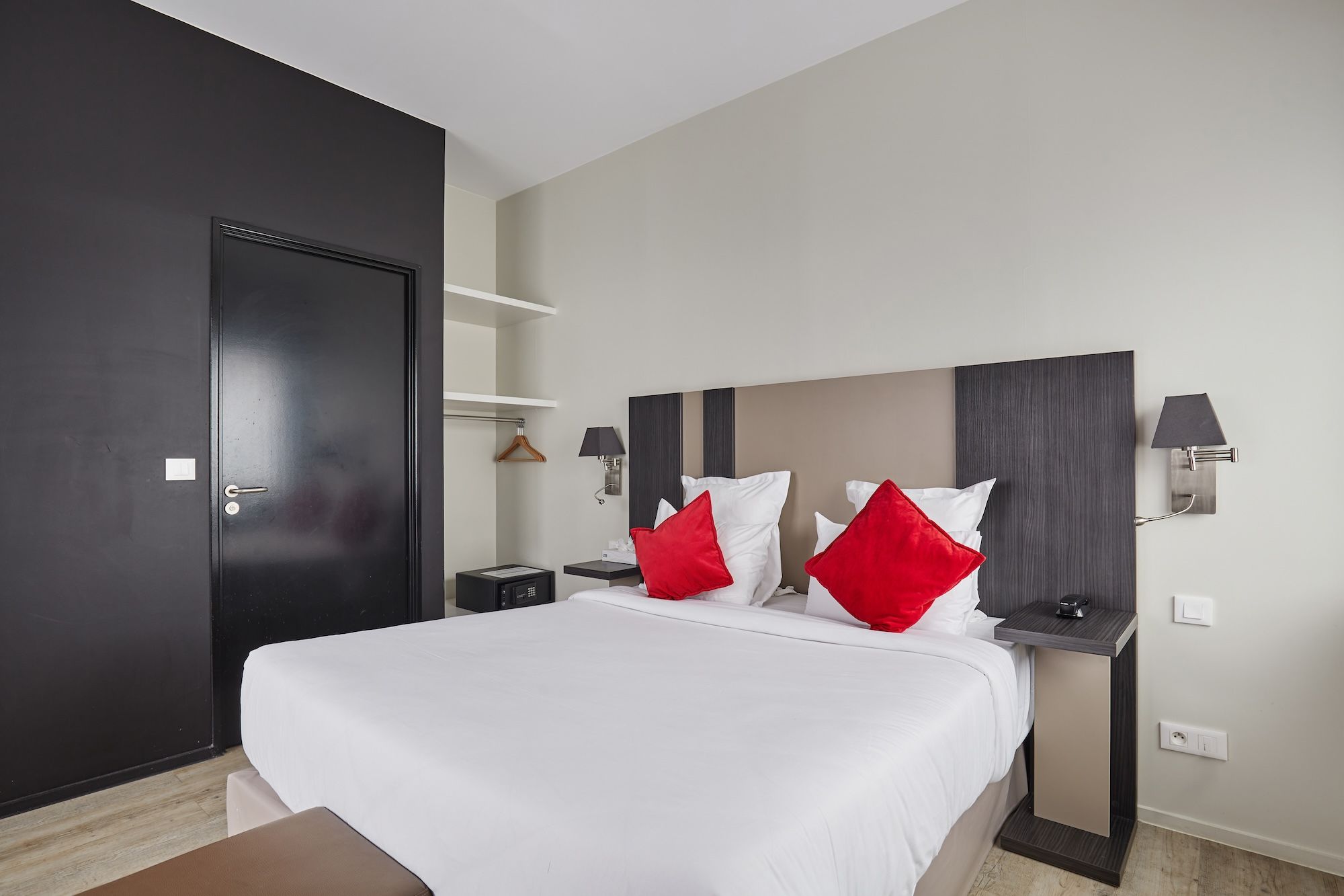 image Welcome to our cozy suite with a Double bed or 2 Single beds!