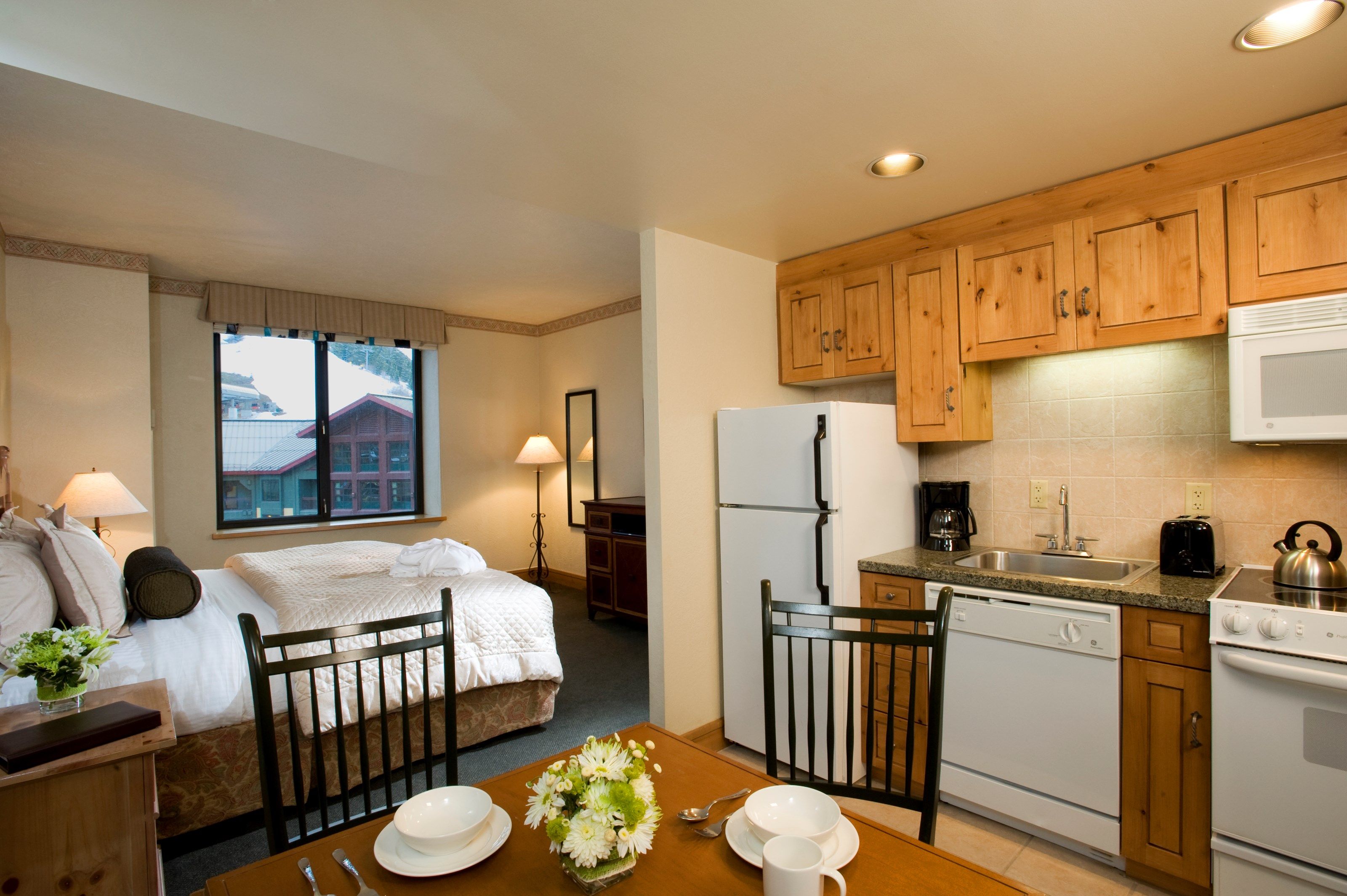 image The Studio Condo has everything you need for a ski vacation