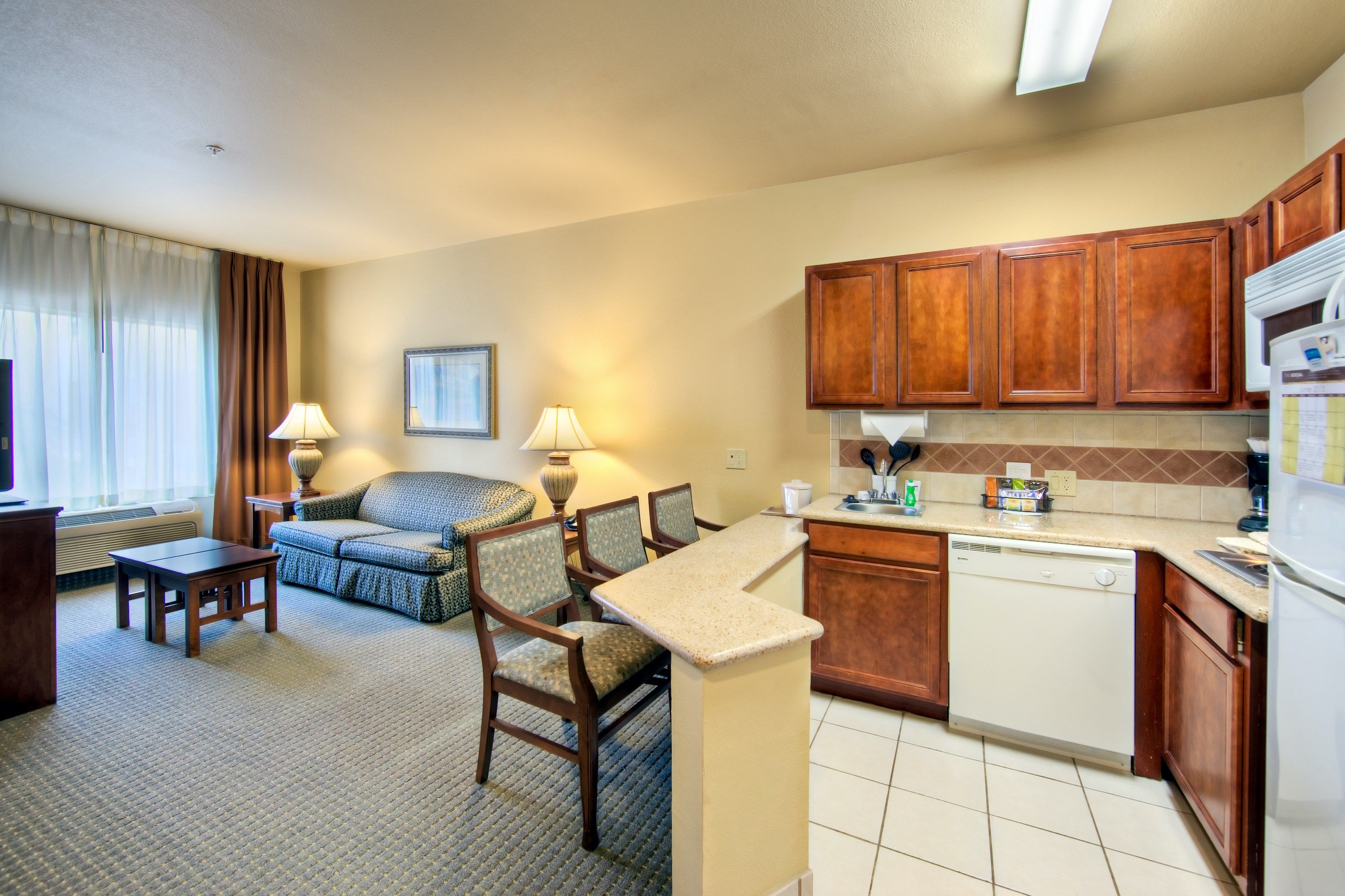 image Prepare meals in the comfort of your very own fully-equipped kitchen.