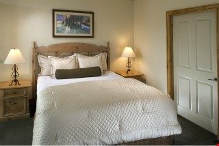 image Sink into to the plush beds.
