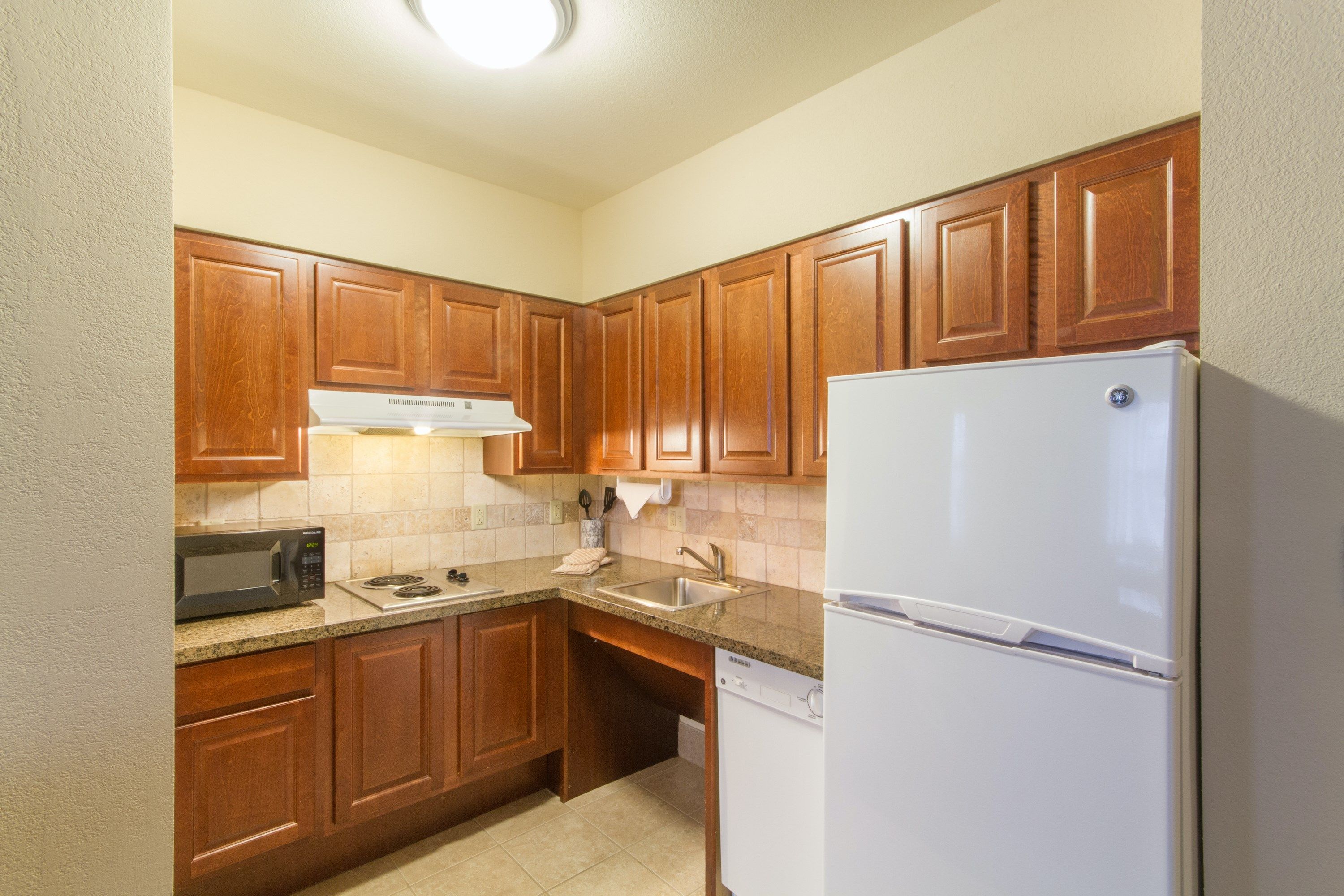 image Tuck into a great snack you’ve prepared in your kitchenette.