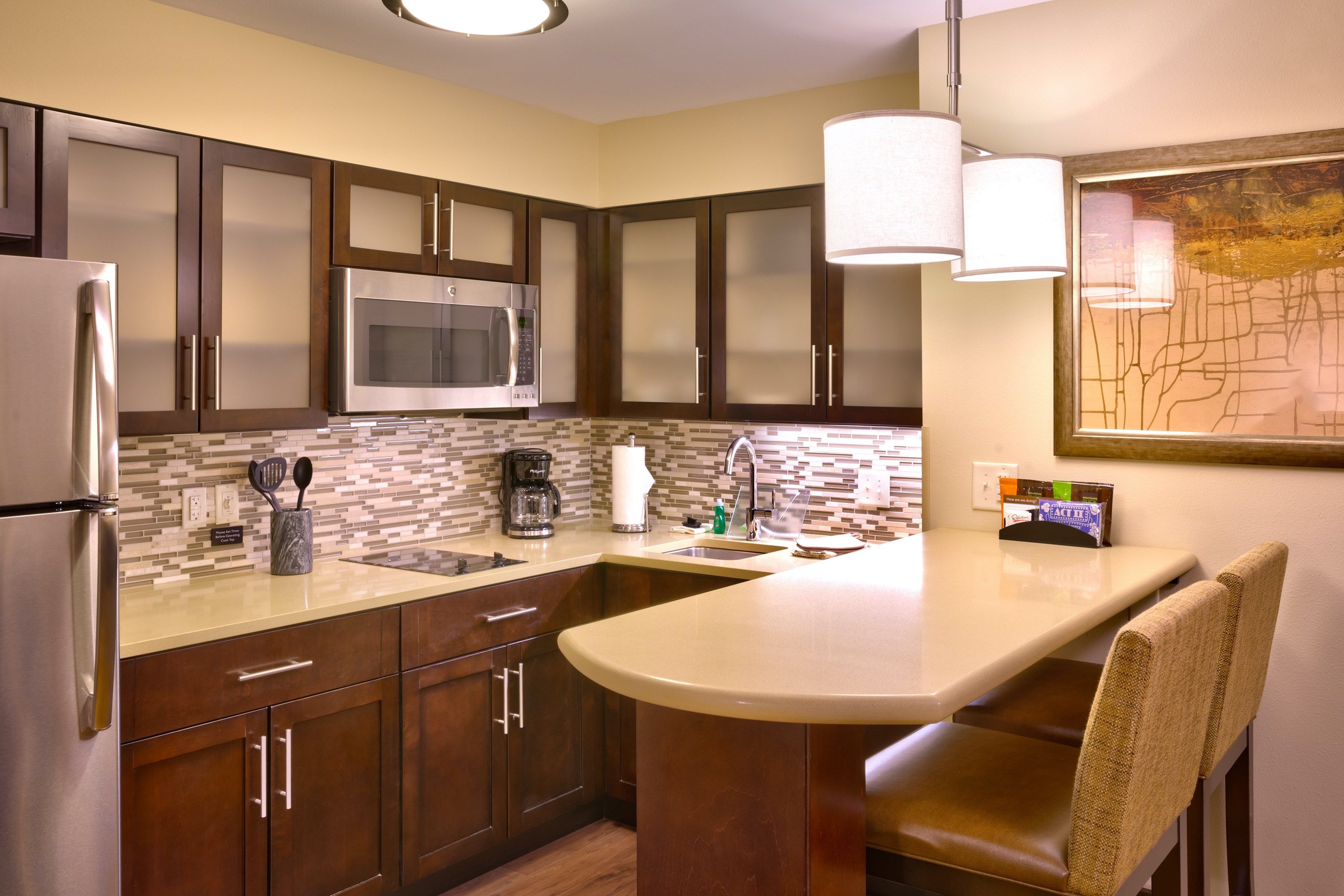 image Prepare meals in the comfort of your very own fully-equipped kitchen.