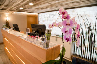 Welcome to our reception, where warm greetings and mountain elegance meet.