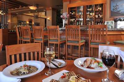 Known for spectacular Italian food, have a fantastic meal at Meatball Pizza and Pasta.