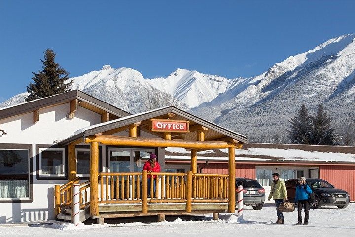 image Welcome to your mountain getaway!