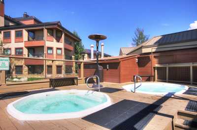 Take advantage of the 4 outdoor hot tubs which are perfect for relaxing after a day on the hill.