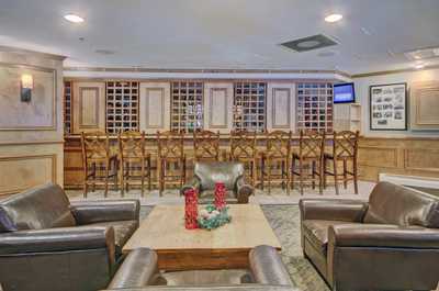 Meet other guests at the lobby bar.