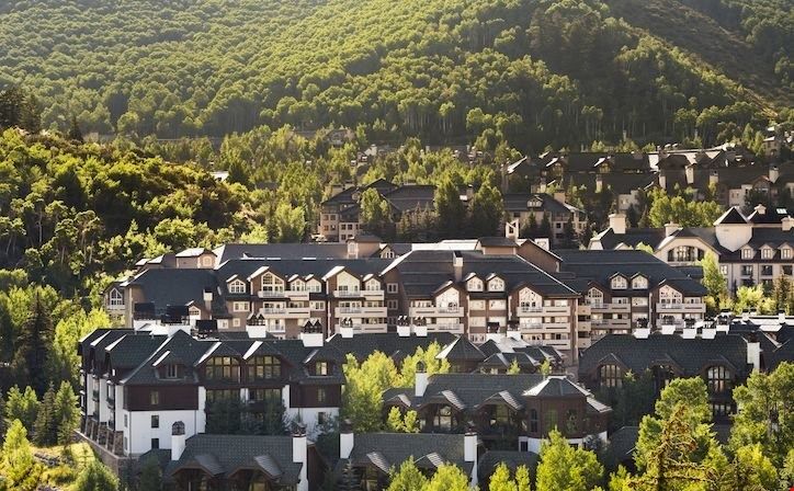 image Guests will also enjoy European-style, village-to-village skiing between Arrowhead, Bachelor Gulch and Beaver Creek villages.