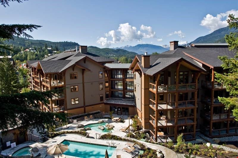 image Guests can enjoy the amazing on-site amenities at Evolution.