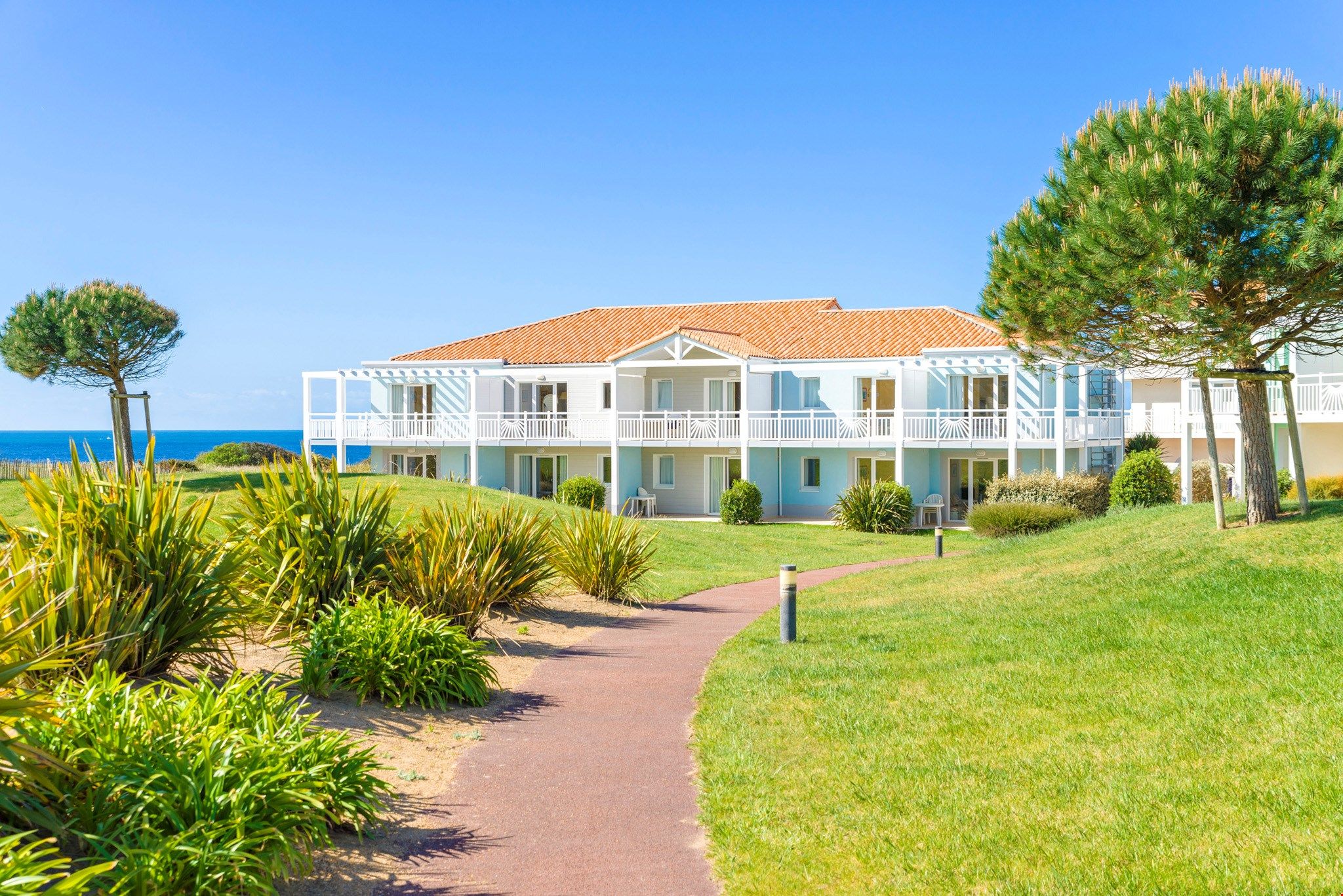 image You will love to enjoy a relaxing vacation at this prime destination!