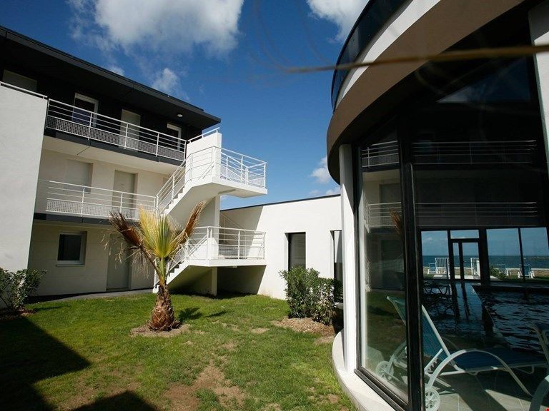 image Enjoy the variety of green spaces around the resort.