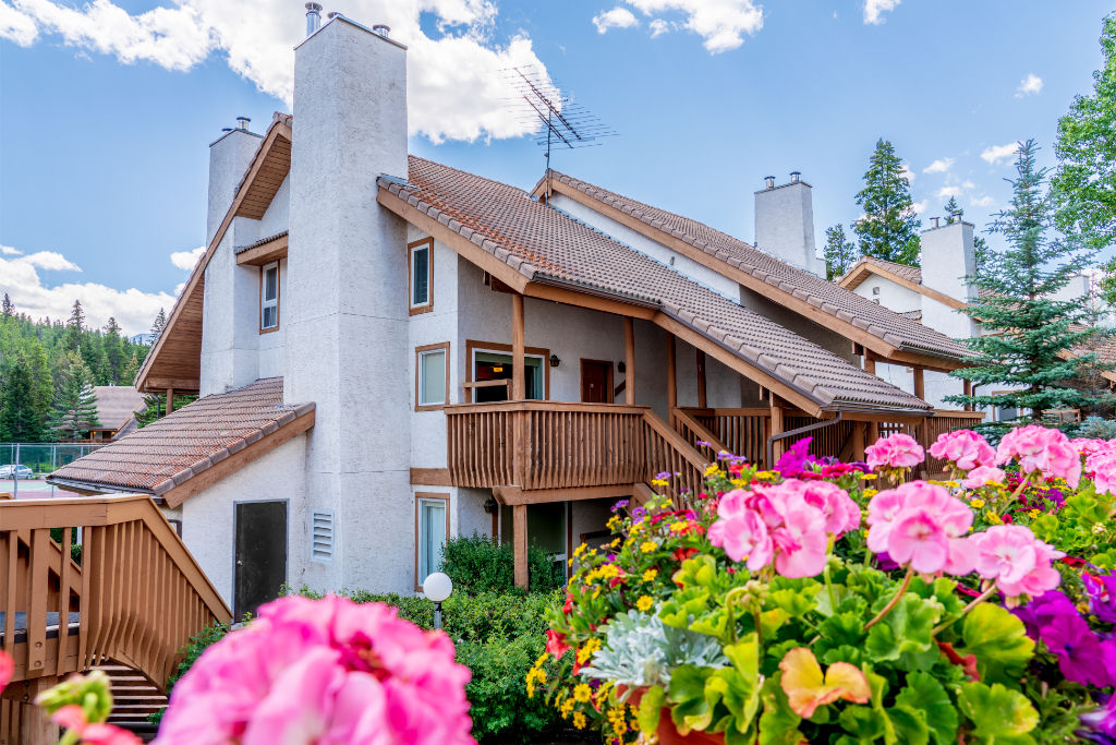 image Enjoy the stunning mountain chalet-inspired design and architecture.