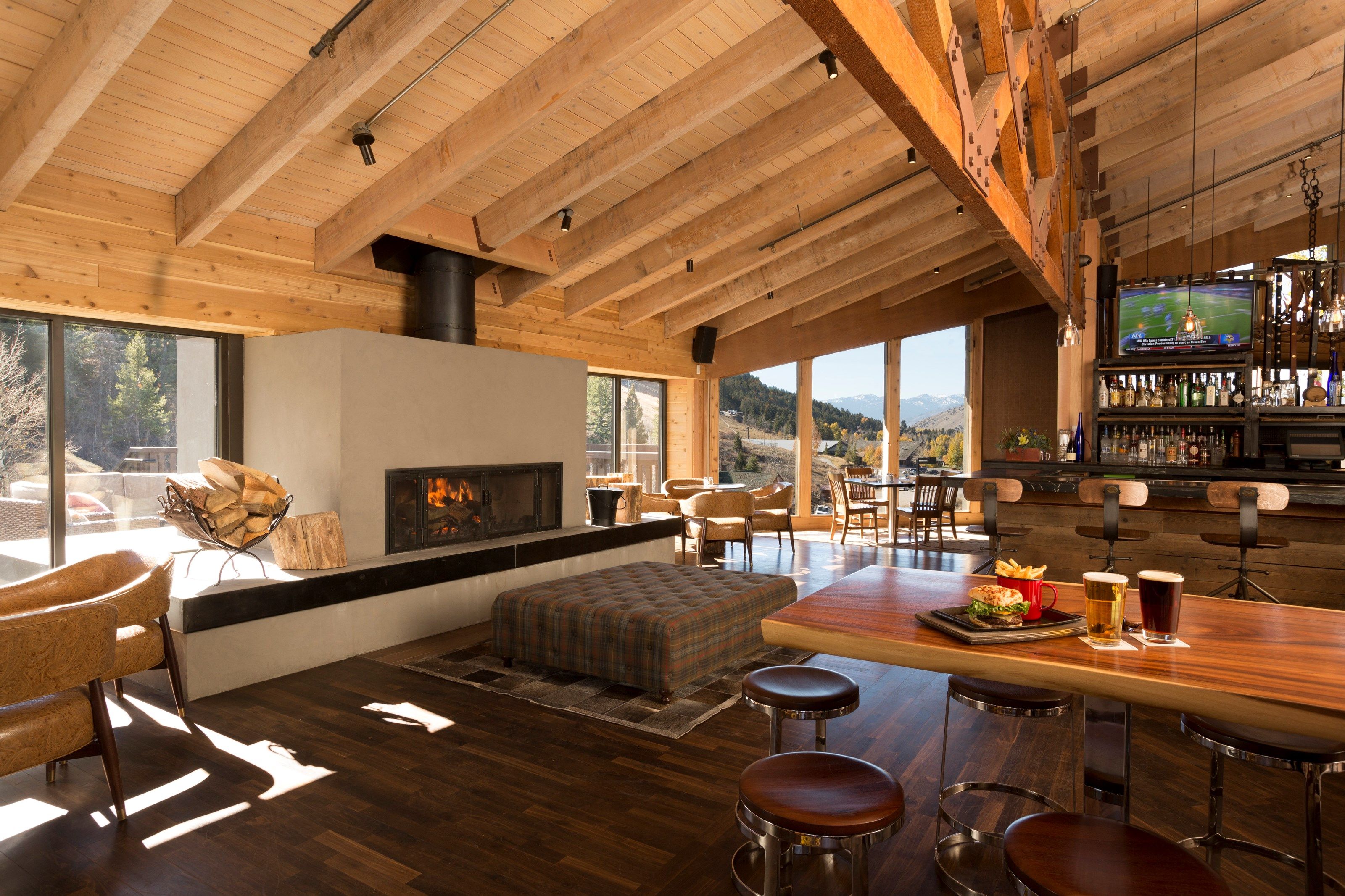 image Dine on-site at one of Wyoming's finest restaurants - all-day service is available!