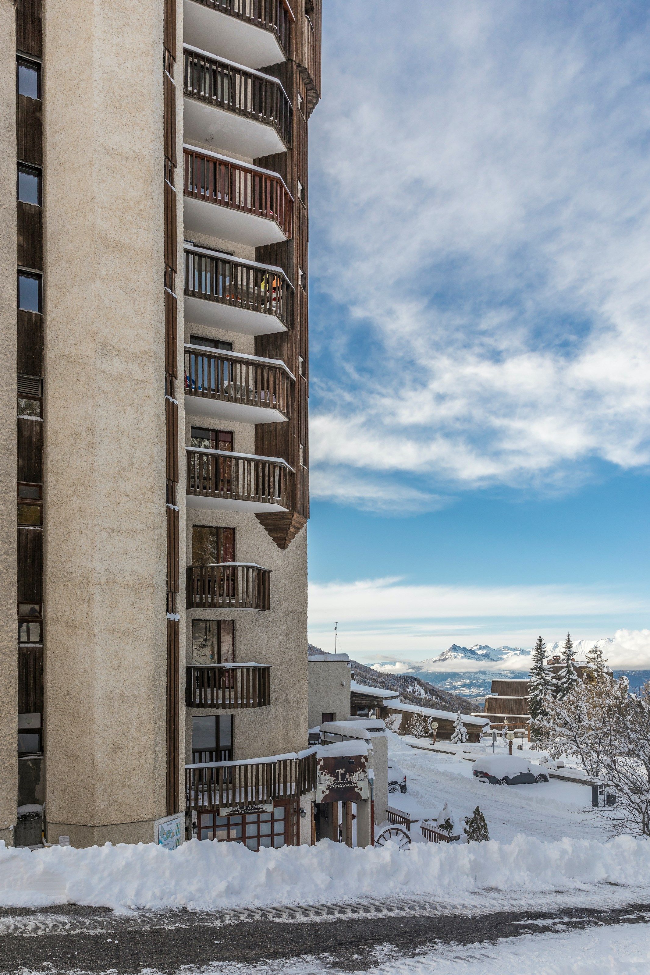 image Ski the pistes when you stay in Les Orres 1650.