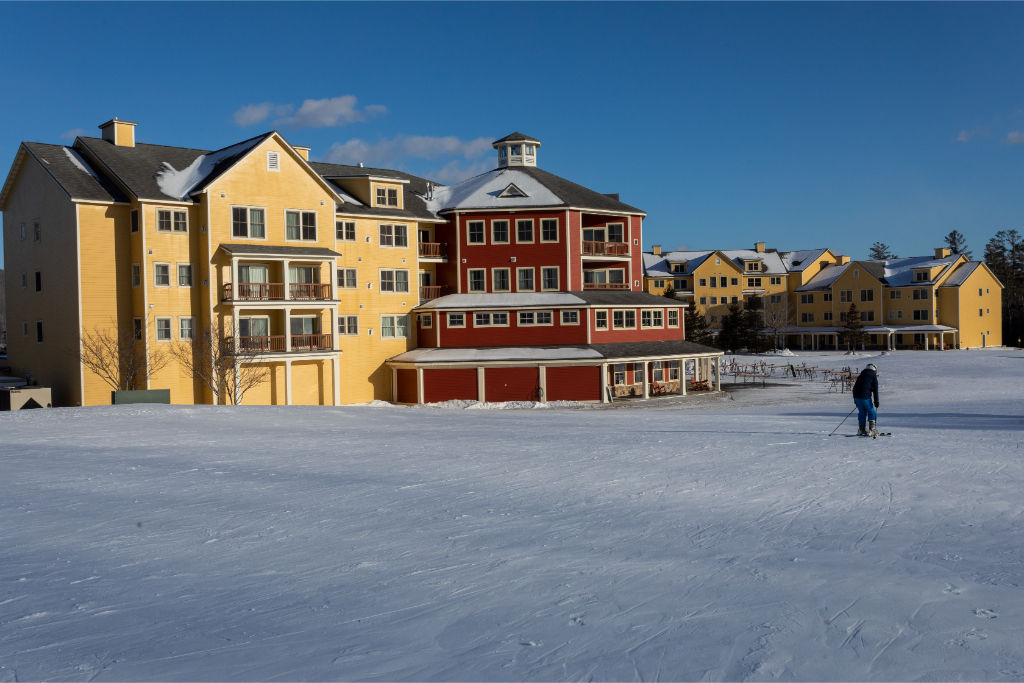image You’ll enjoy a relaxing vacation at this prime destination!