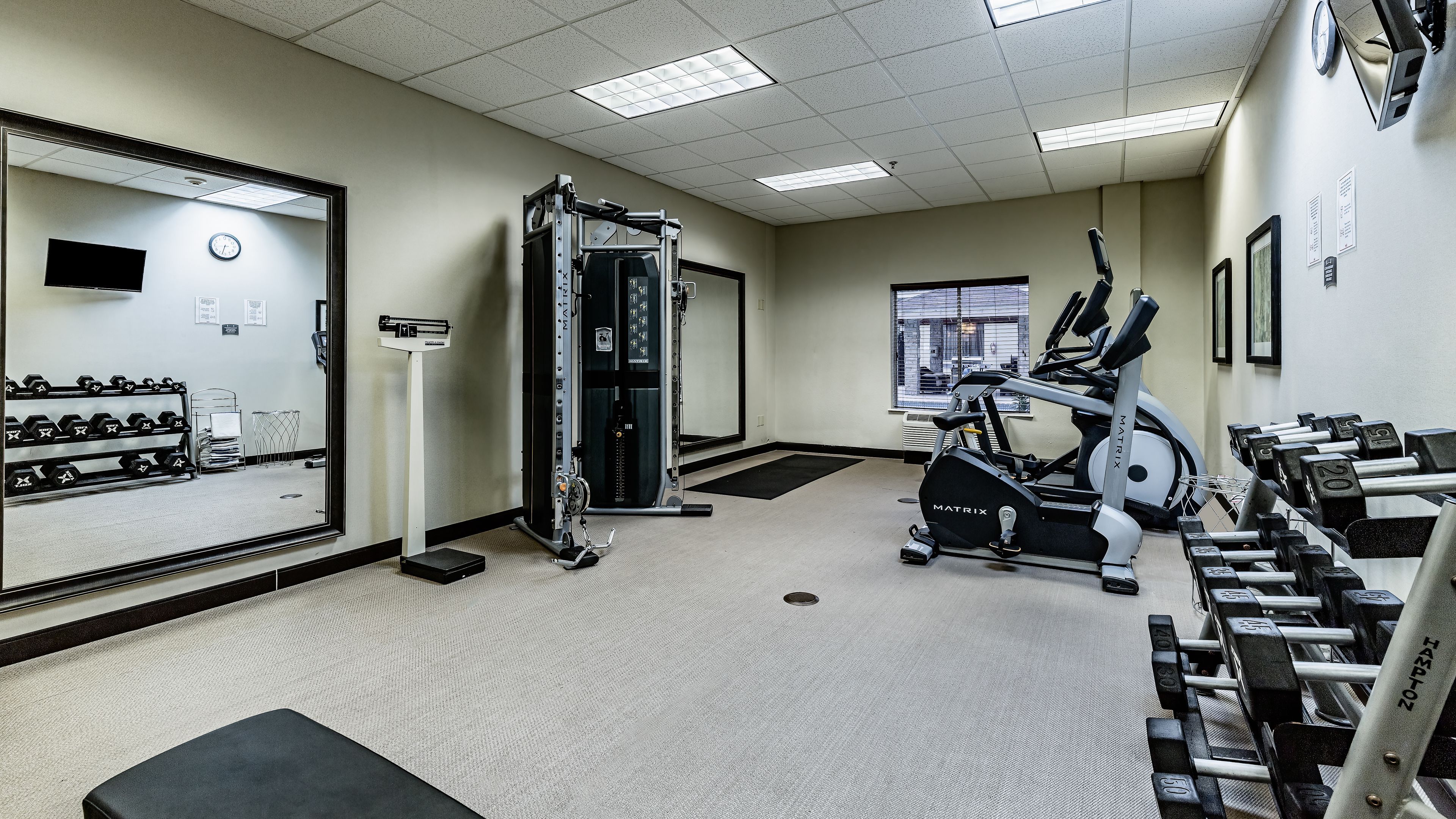 image Stay on track with treadmills, free weights, and ellipticals in the 24-hour fitness center