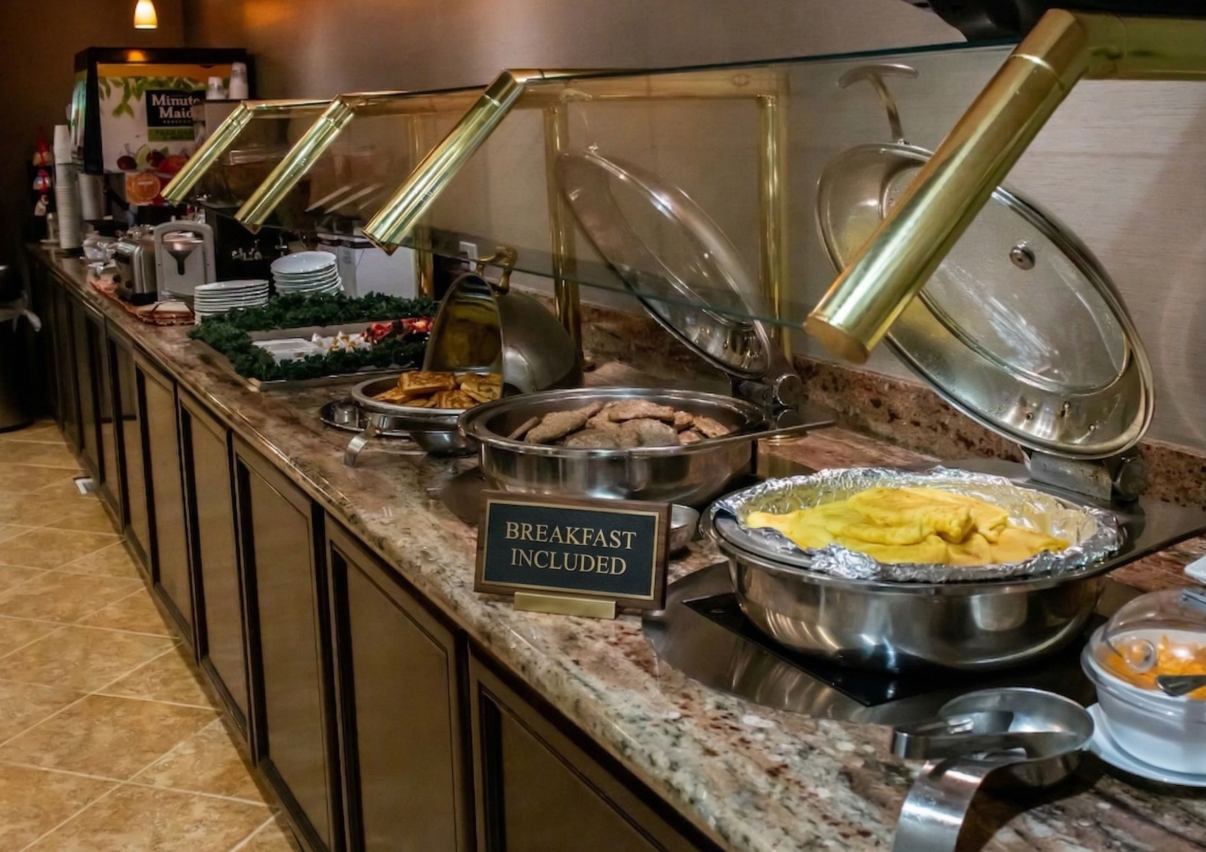 image Enjoy free daily breakfast on weekdays!