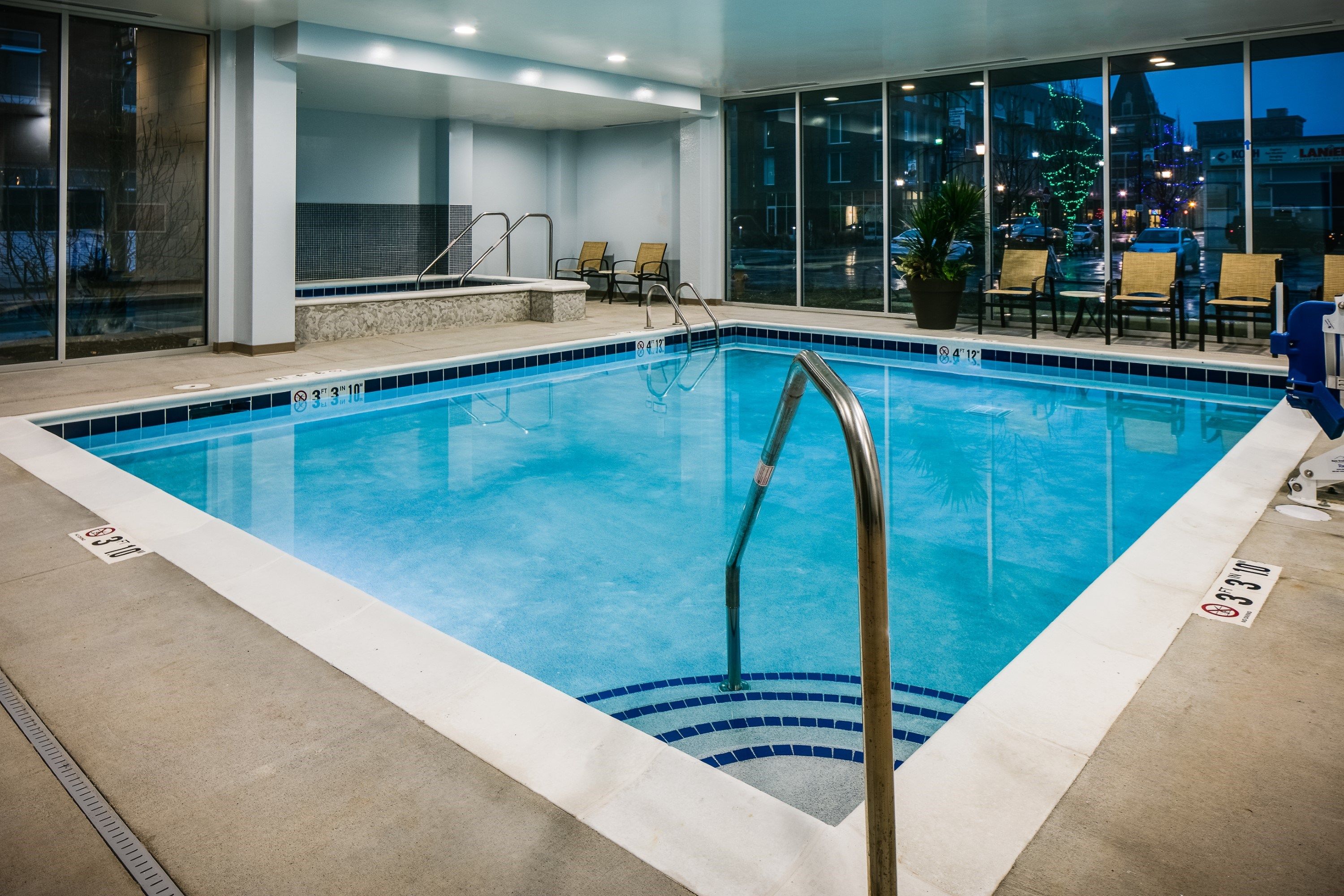 image Enjoy the excellent on-site amenities including the indoor pool!